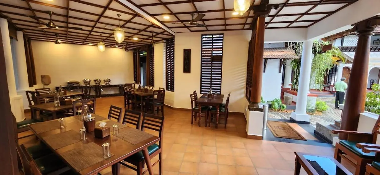 Kumarakom Tharavadu - A Heritage Hotel, Kumarakom By Perfect Stays