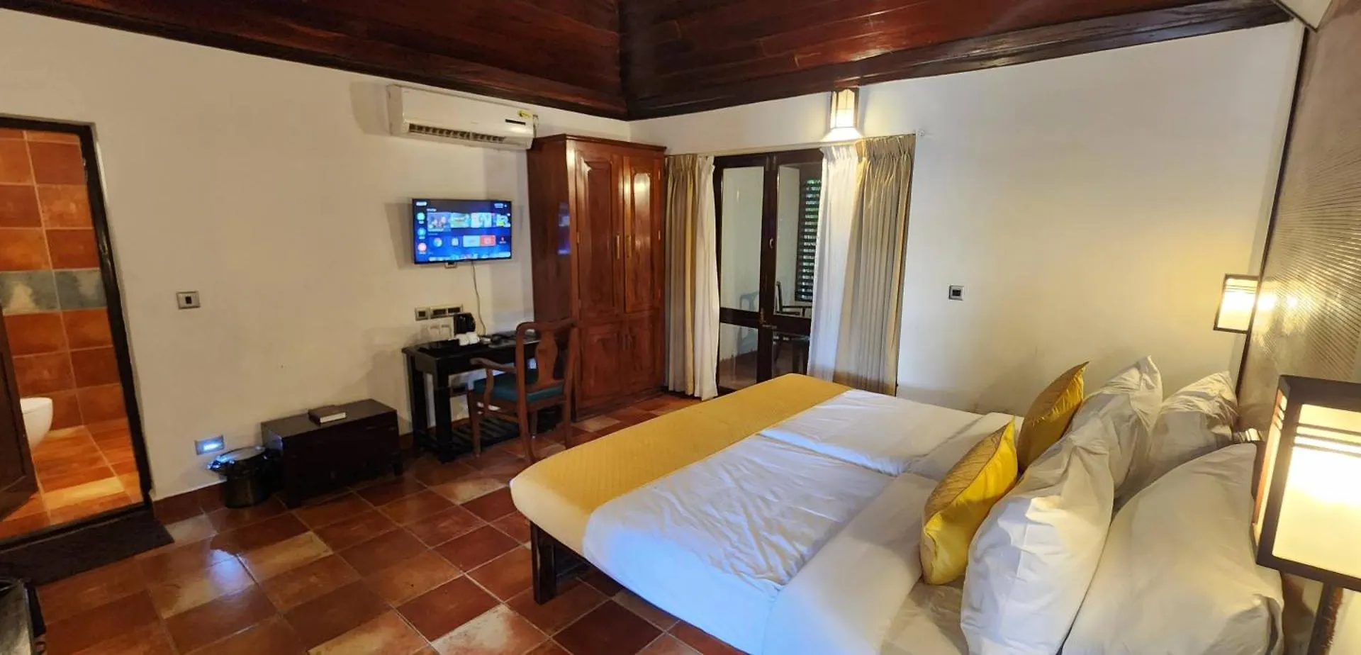Kumarakom Tharavadu - A Heritage Hotel, Kumarakom By Perfect Stays 3*,  India