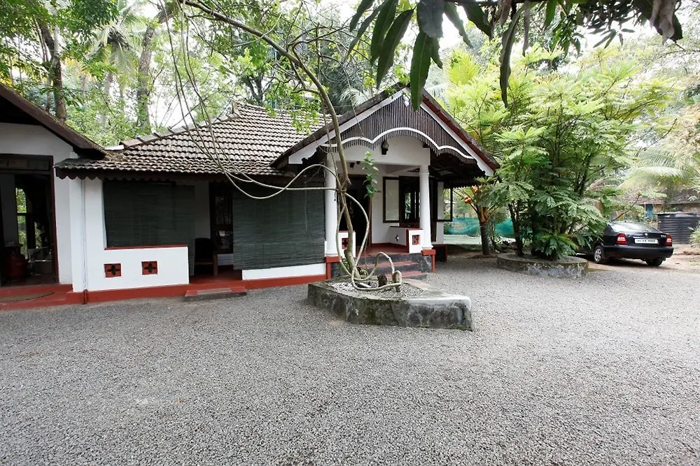 *** Resort Kumarakom Tharavadu - A Heritage Hotel, Kumarakom By Perfect Stays India